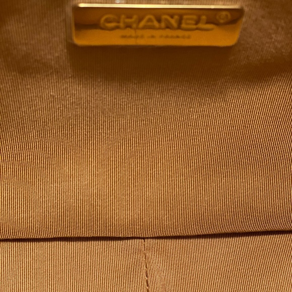 Absolutely Gorgeous Chanel 19 21K Large Brown Caramel Bag BNIB!. Must have! - Picture 6 of 8